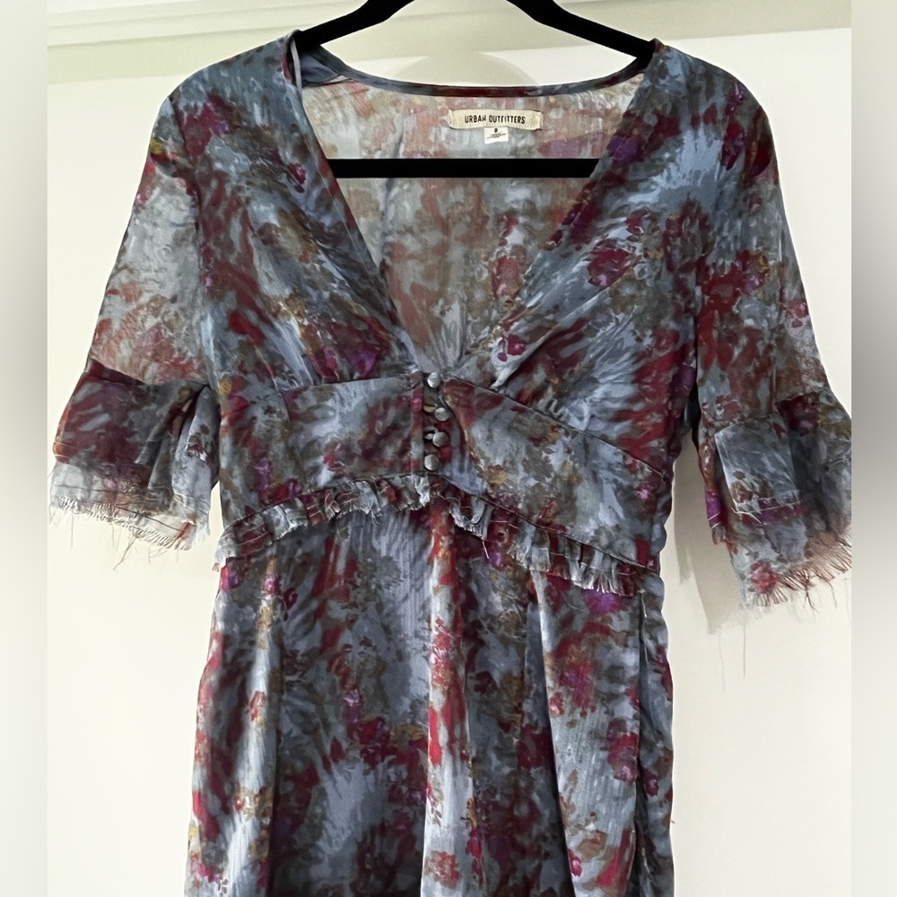Urban Outfitters Florence Chiffon Maxi Dress - Picture 5 of 8
